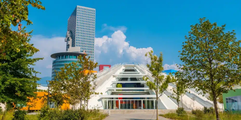 de piramide van tirana