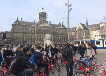 Amsterdam Student Bike Tour