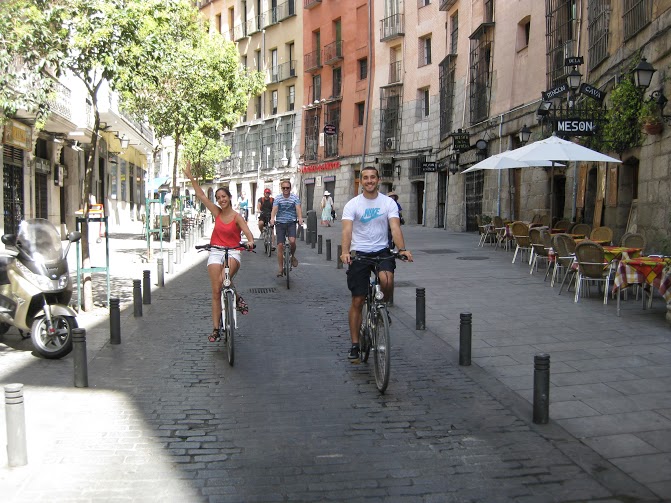 Madrid Bike Tour + Bike Rental
