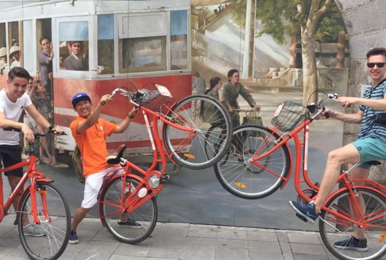 Hanoi Highlights Tour