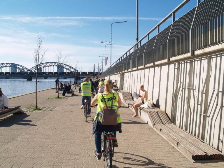 Riga Highlights Bike Tour