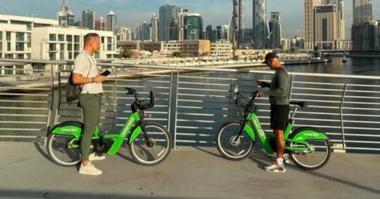 Dubai Highlights E-bike Tour