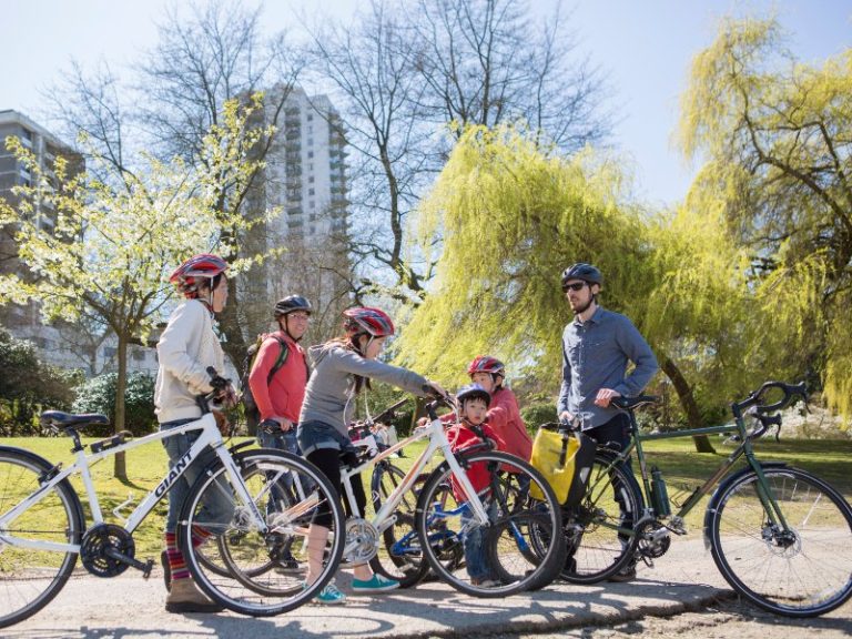 Vancouver with Kids Bike Tour: Stanley Park