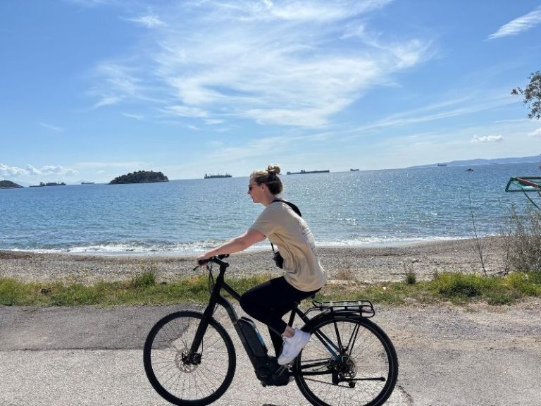 Athene Eiland Tour: Salamina Fietstour met privé gids Athene Eiland Tour: Salamina Fietstour met privé gids